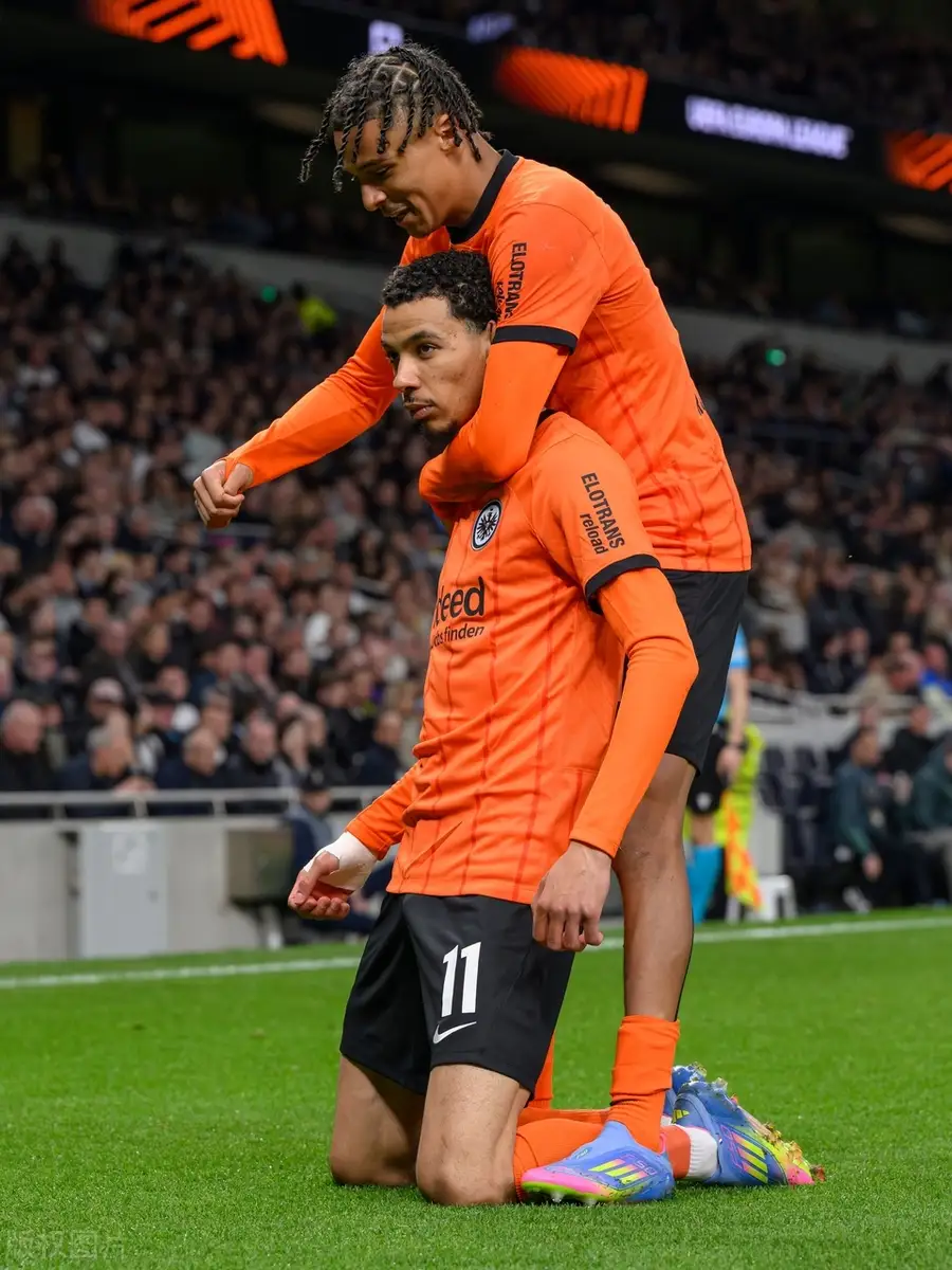  格列兹曼庆祝动作视频 