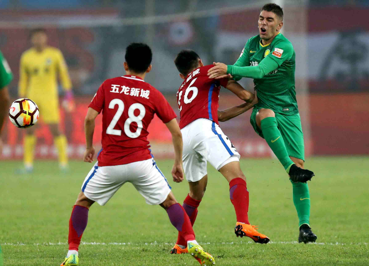 关于今晚亚洲杯前瞻：德约科维奇伤情更新，山东泰山冲击不败纪录的信息